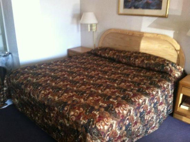 Rodeway Inn & Suites Colorado Springs Luaran gambar