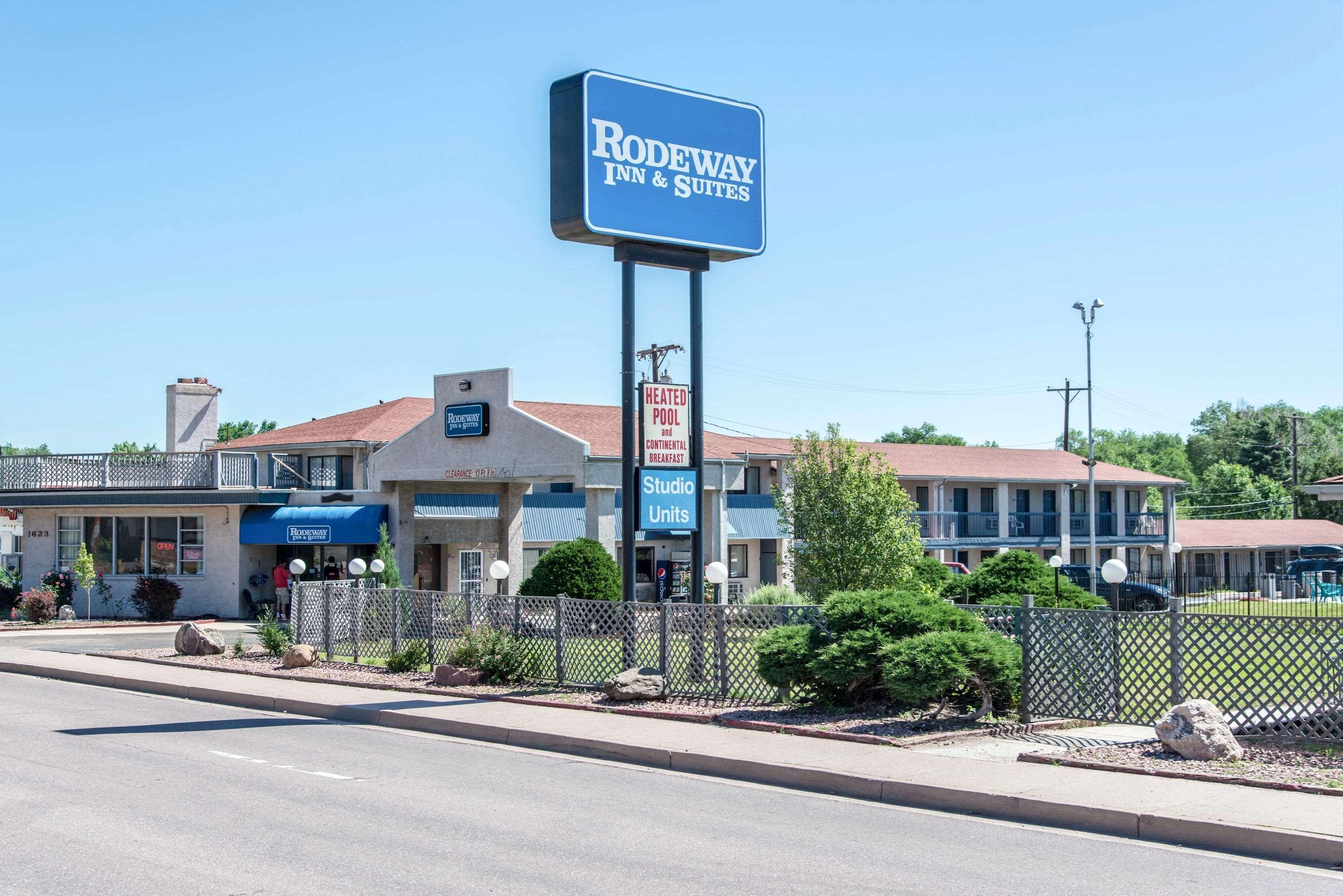 Rodeway Inn & Suites Colorado Springs Luaran gambar